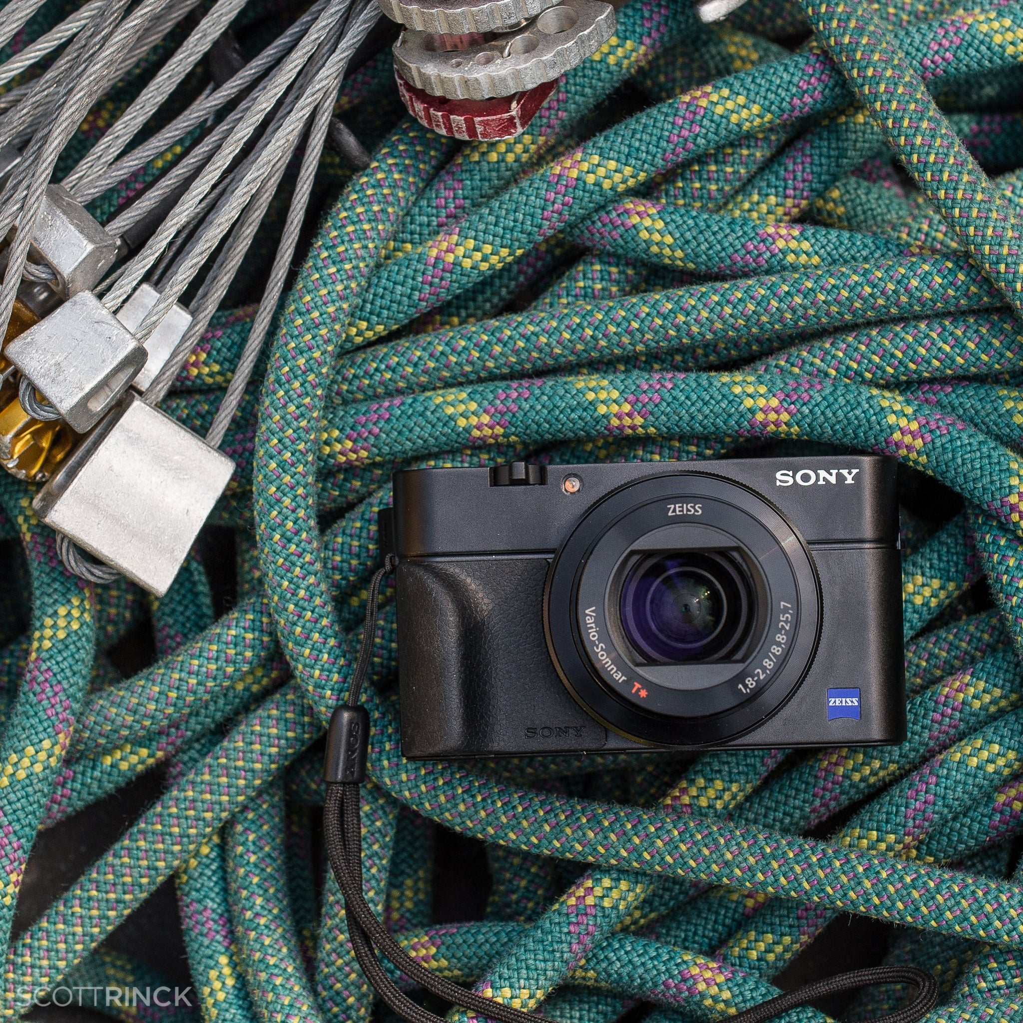Is the Sony RX100 III the Best 'Pocket' Camera Ever?