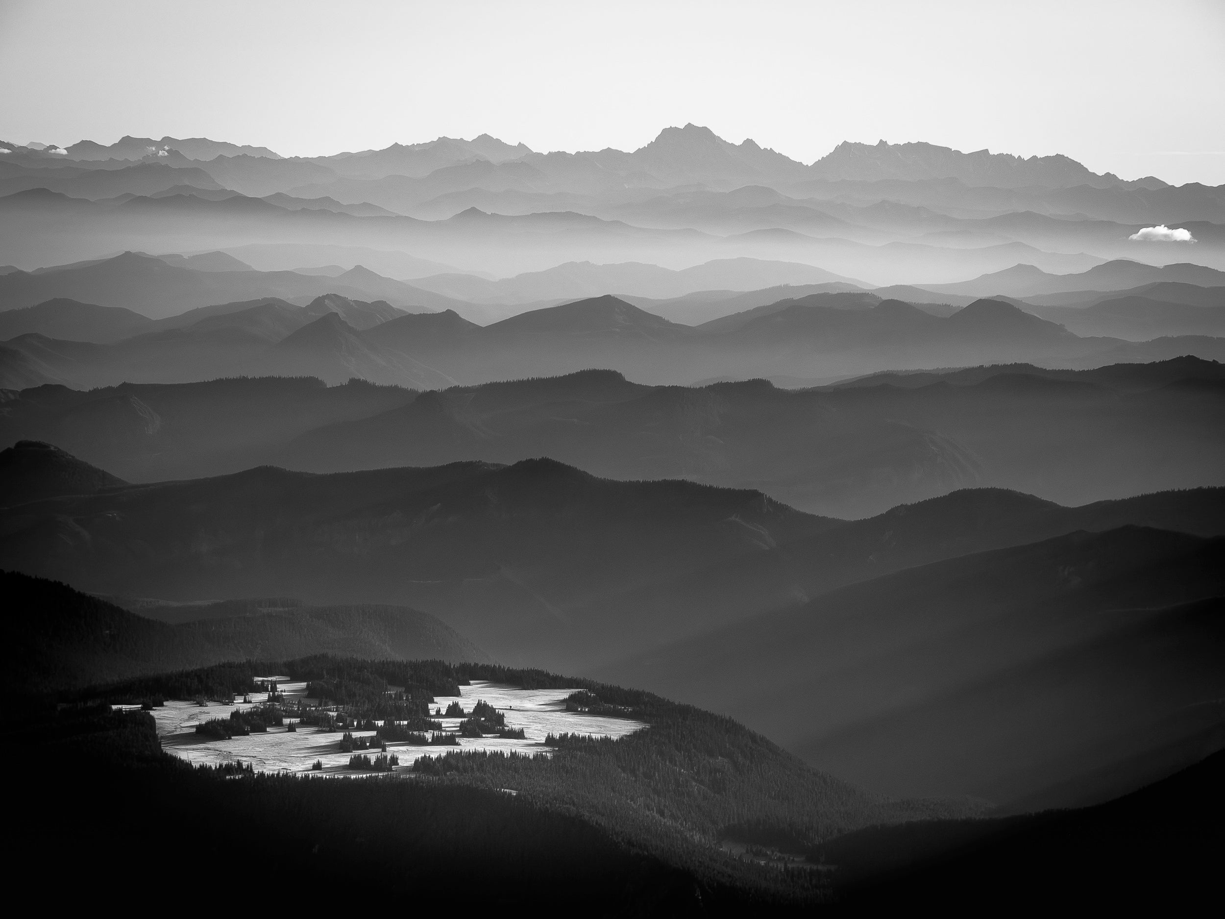 Grand Park and the North Cascades from Ptarmigan Ridge: 15x20 Limited Print